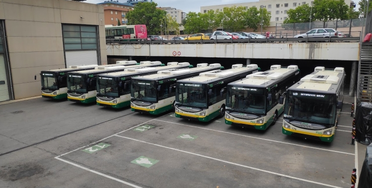 Els 6 nous vehicles els ha fabricat la marca IVECO | Pau Duran